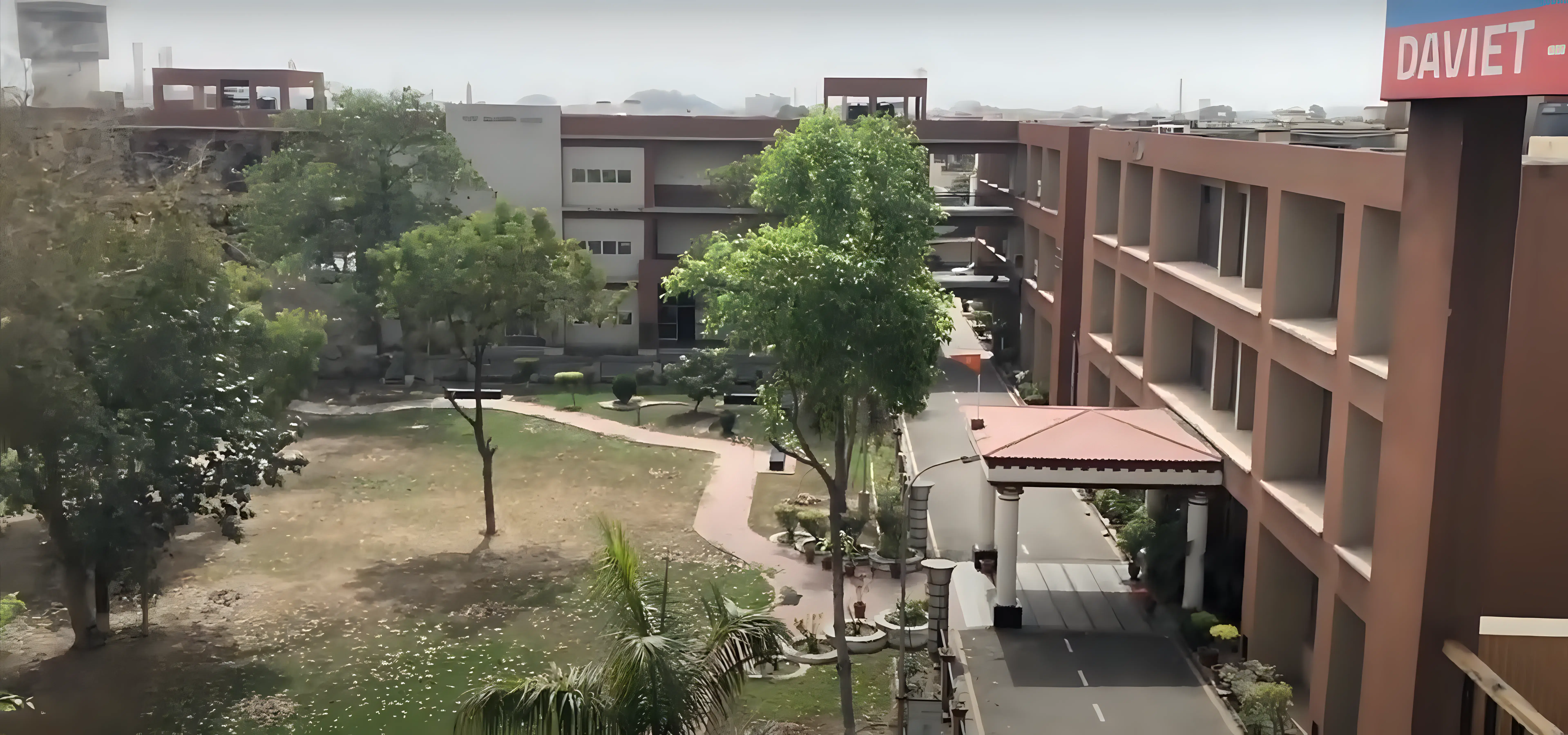 DAV Institute of Engineering and Technology Jalandhar Academic Infrastructure photo 4